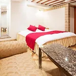 Hotel Route One